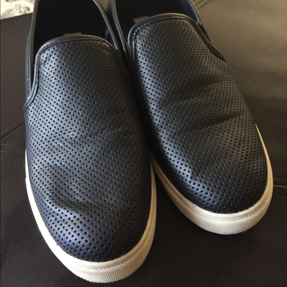 Steve Madden Slip Ons